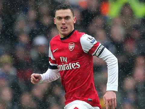 Những kỷ niệm khó quên của Vermaelen khi còn khoác áo Arsenal