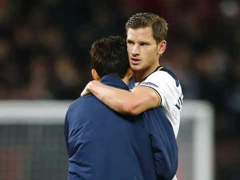 Những ngôi sao ở châu Âu xuất thân từ lò đào tạo Ajax (Phần 2)
