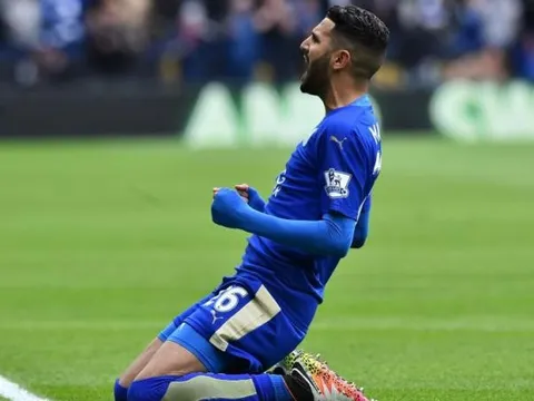 Những pha rê bóng ảo diệu của Riyah Mahrez
