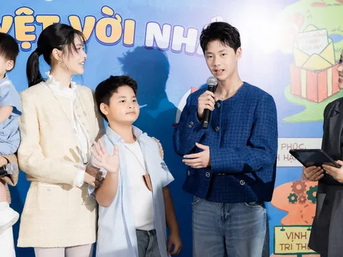 Dàn sao Mẹ vắng nhà ba là siêu nhân hội ngộ: Tiểu Hứa Quang Hán, con trai Đăng Khôi chiếm spotlight