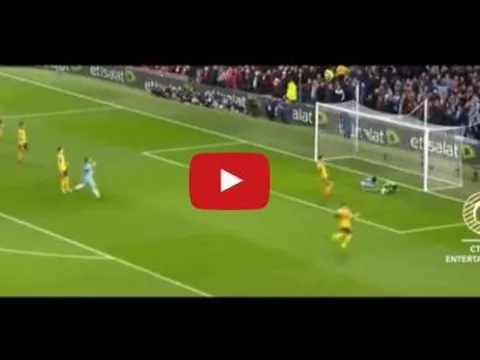 Pha bỏ lỡ tệ hại của Raheem Sterling vs Arsenal