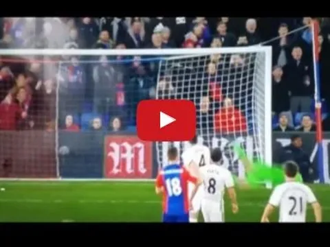 Pha cứu thua như một vị thần của David de Gea vs Crystal Palace