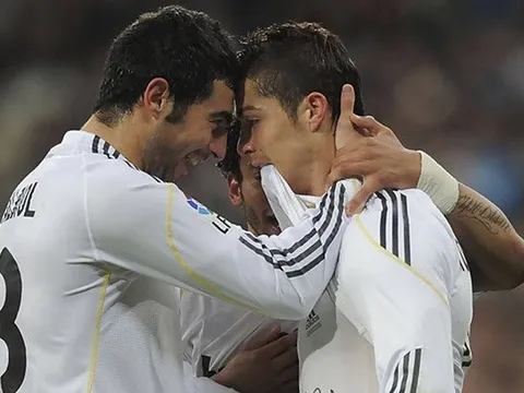 Bạn cũ tiết lộ về con người thật của Ronaldo