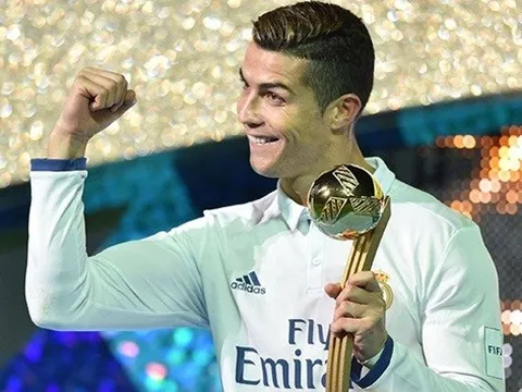 FIFA phủ nhận Ronaldo giành giải Cầu thủ xuất sắc nhất năm