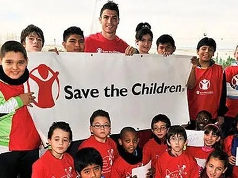 Ronaldo gọi trẻ em Syria là những anh hùng đích thực