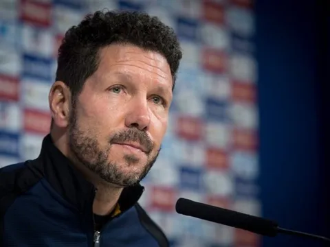 Simeone khẳng định sẽ đi, Atletico ve vãn Pochettino