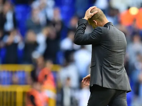 Pep, tắc bóng và chân giá trị anh hùng
