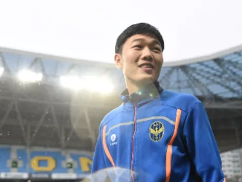Thách thức lớn chờ Xuân Trường ở Gangwon FC