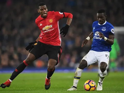 Thống kê: Khoác áo M.U, Pogba hay hơn khi ở Juve
