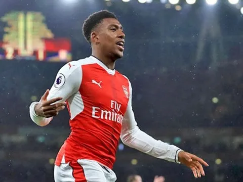 Thua đau trước Everton, Iwobi còn bị CĐV Arsenal phân biệt chủng tộc