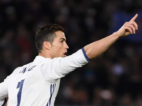 TIẾT LỘ: Nỗi khổ 'thầm kín' của Ronaldo