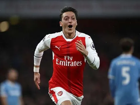 Top 5 tiền vệ hay nhất Premier League 2016: Những cái tên đẳng cấp thế giới