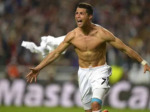 Trao giải QBV 2016: Ronaldo, Messi hay cú sốc từ Griezmann?