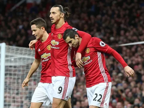TRỰC TIẾP Man Utd 1-0 Tottenham: Quỷ đỏ thắng thuyết phục (Kết thúc)