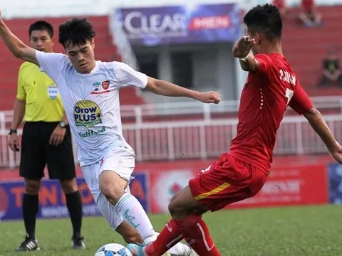Văn Toàn: 'Tôi đủ trưởng thành để bước vào V-league'