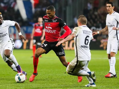 Vòng 18 Ligue 1: PSG lại biết cách "gây sốc"