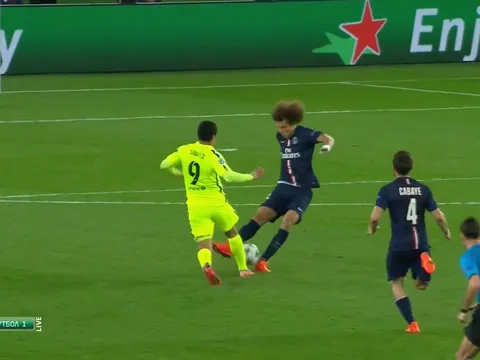 Xem lại Luis Suarez làm khổ hàng thủ PSG tại Champions League