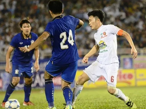 Xuân Trường phải cạnh tranh khốc liệt suất đá chính tại Gangwon FC