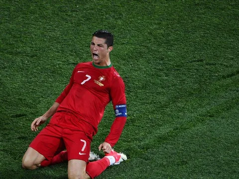 02h00, Bồ Đào Nha vs Áo: Giờ tính sao, Ronaldo!