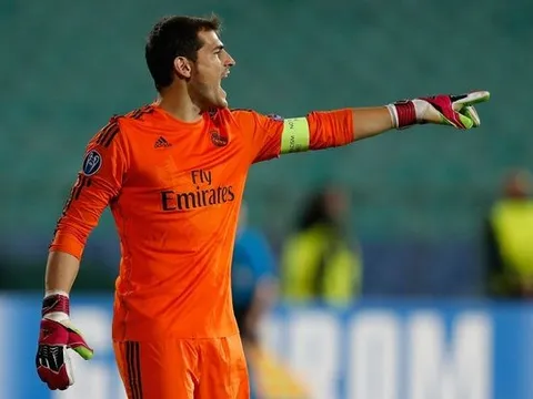 10 pha cản phá hay nhất sự nghiệp Iker Casillas