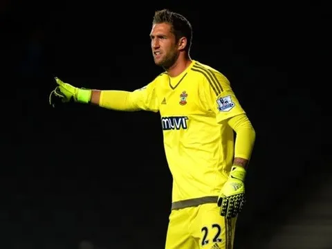 10 pha cứu thua xuất sắc nhất của Maarten Stekelenburg