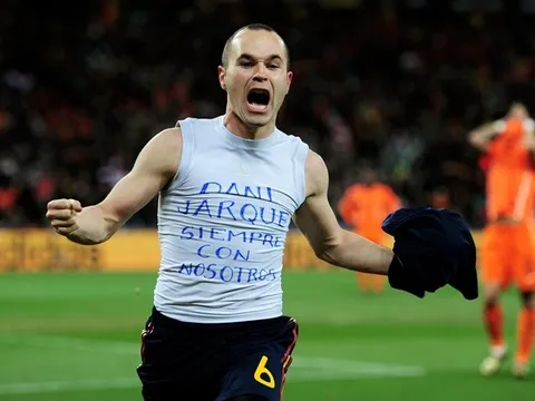 Iniesta vẫn còn một nỗi ám ảnh khó quên