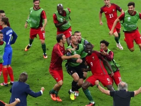 5 điểm nhấn trong trận chung kết EURO 2016: Lời nhắn của Ronaldo dành cho Eder