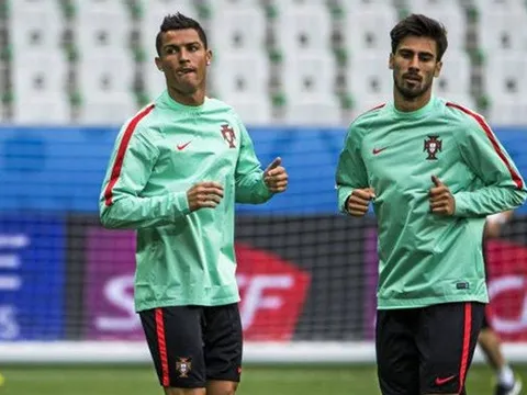 Sao Barca vẫn luôn nể phục Ronaldo