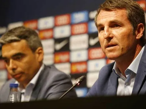Barca sắp trói chân cùng lúc 3 trụ cột