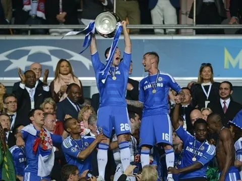 18 năm sự nghiệp của John Terry ở Chelsea