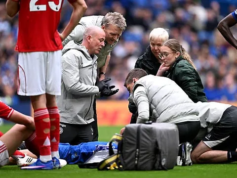Chelsea cập nhật sức khỏe Jesse Derry sau chấn thương