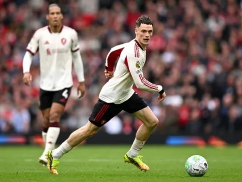 Liverpool sẽ kiên nhẫn đến bao giờ với Florian Wirtz?