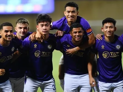Hà Nội và Ninh Bình tạo cuộc đấu trí hấp dẫn hơn đua vô địch