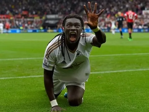 CHÍNH THỨC: 'Thánh dọa' M.U rời Premier League