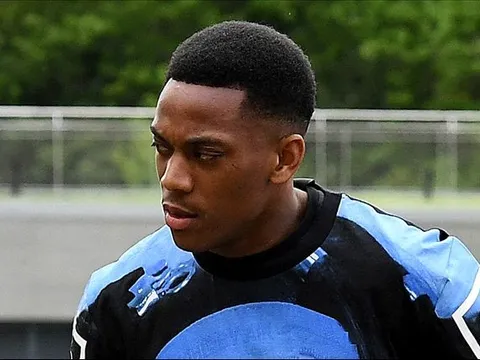 Anthony Martial nóng lòng sát cánh cùng Ibrahimovic