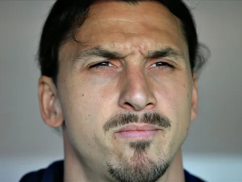 Tiết lộ lí do Ibrahimovic chưa đến Man United