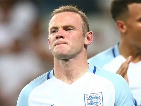 Băng thủ quân tuyển Anh không dành cho Wayne Rooney