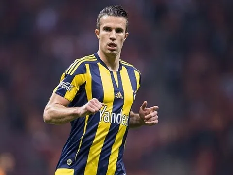 Van Persie tiếp tục bị Hà Lan ngoảnh mặt