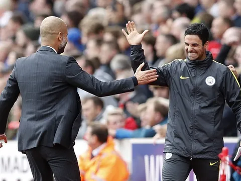 Chấm điểm Man City sau trận thắng Stoke: Sự đĩnh đạc của Stones