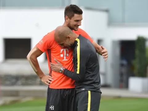 Pep "âu yếm" trò cũ trước trận đại chiến với M.U