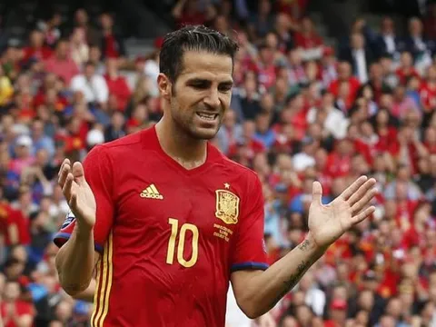 Cesc Fabregas lập kỉ lục kiến tạo ở EURO