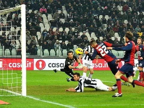 5 điểm nhấn Genoa 3-1 Juventus: Nhà vua "băng hà"