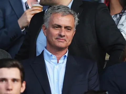 Điểm tin tối 06/09: Mourinho xuất sắc nhất tháng, M.U nhắm truyền nhân Buffon, Pep có vũ khí hạng nặng đấu derby