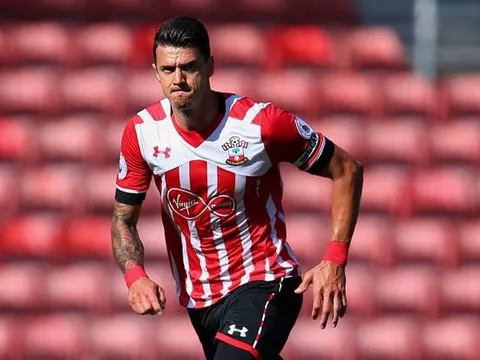 Southampton lên tiếng vụ M.U định mua Fonte
