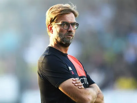 Huyền thoại Liverpool 'giục' Klopp mua hậu vệ mới