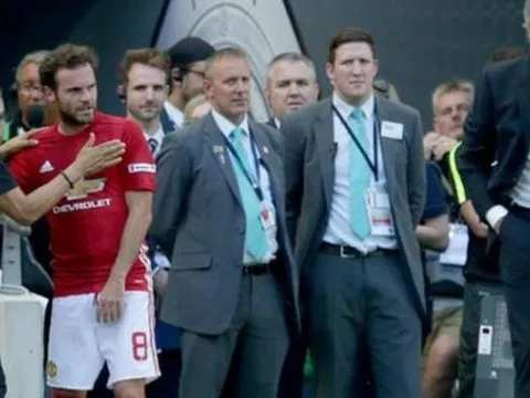 HLV Mourinho giải thích lí do thay Juan Mata vào phút cuối