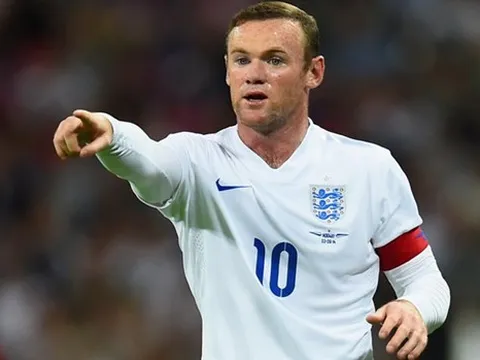 Roy Hodgson giải thích lí do rút Rooney ra nghỉ sớm