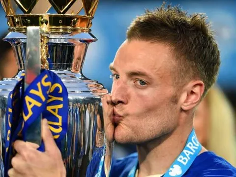 HLV Wenger báo tin sốc về thương vụ Jamie Vardy