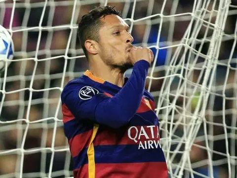Rời Barca, tương lai Adriano sẽ về đâu?