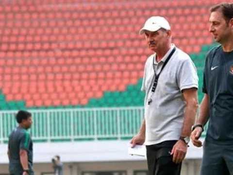 Alfred Riedl tin Indonesia sẽ hạ Việt Nam để vào chung kết